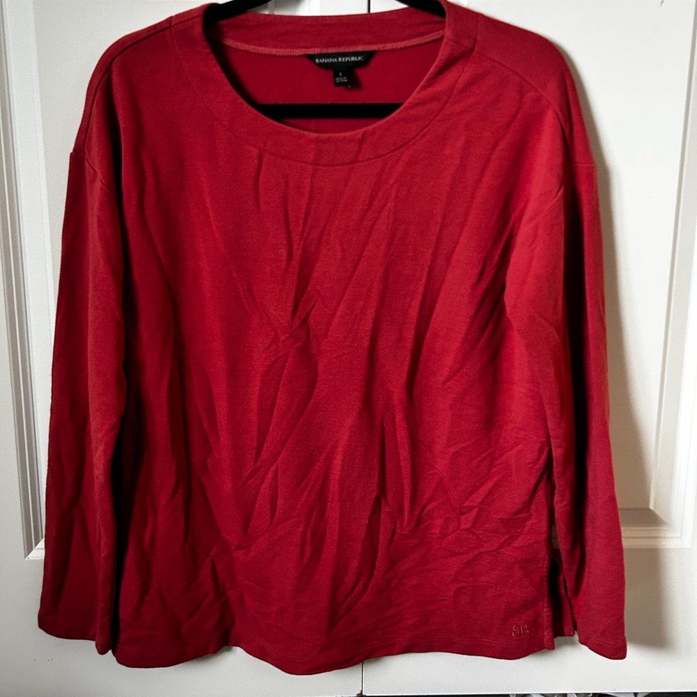 Banana Republic Bold Red Orange Long Sleeve Tee